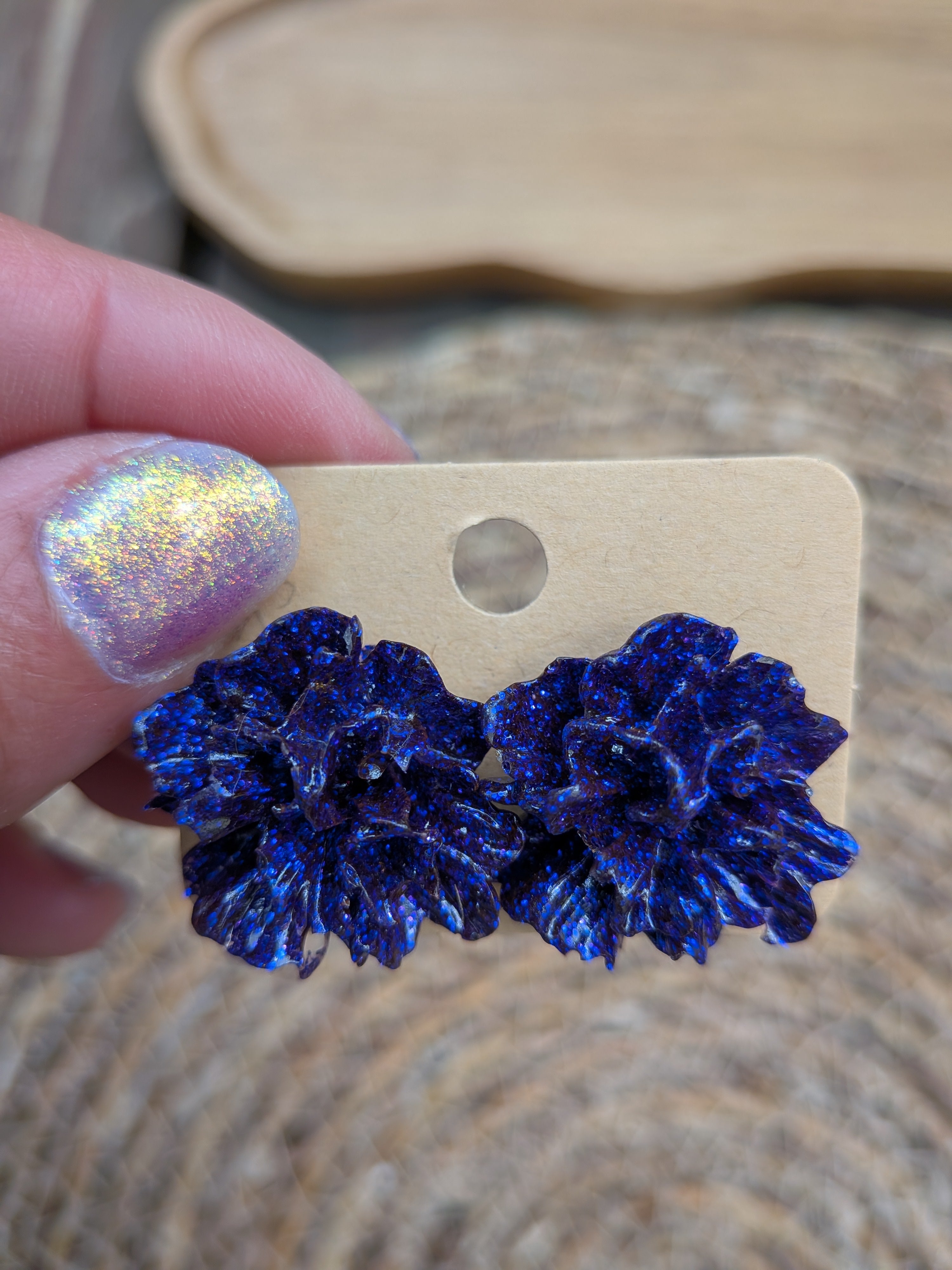 Clous d'oreilles Fleurs de Cristal en Résine Epoxy – Bicolore & Unicolore