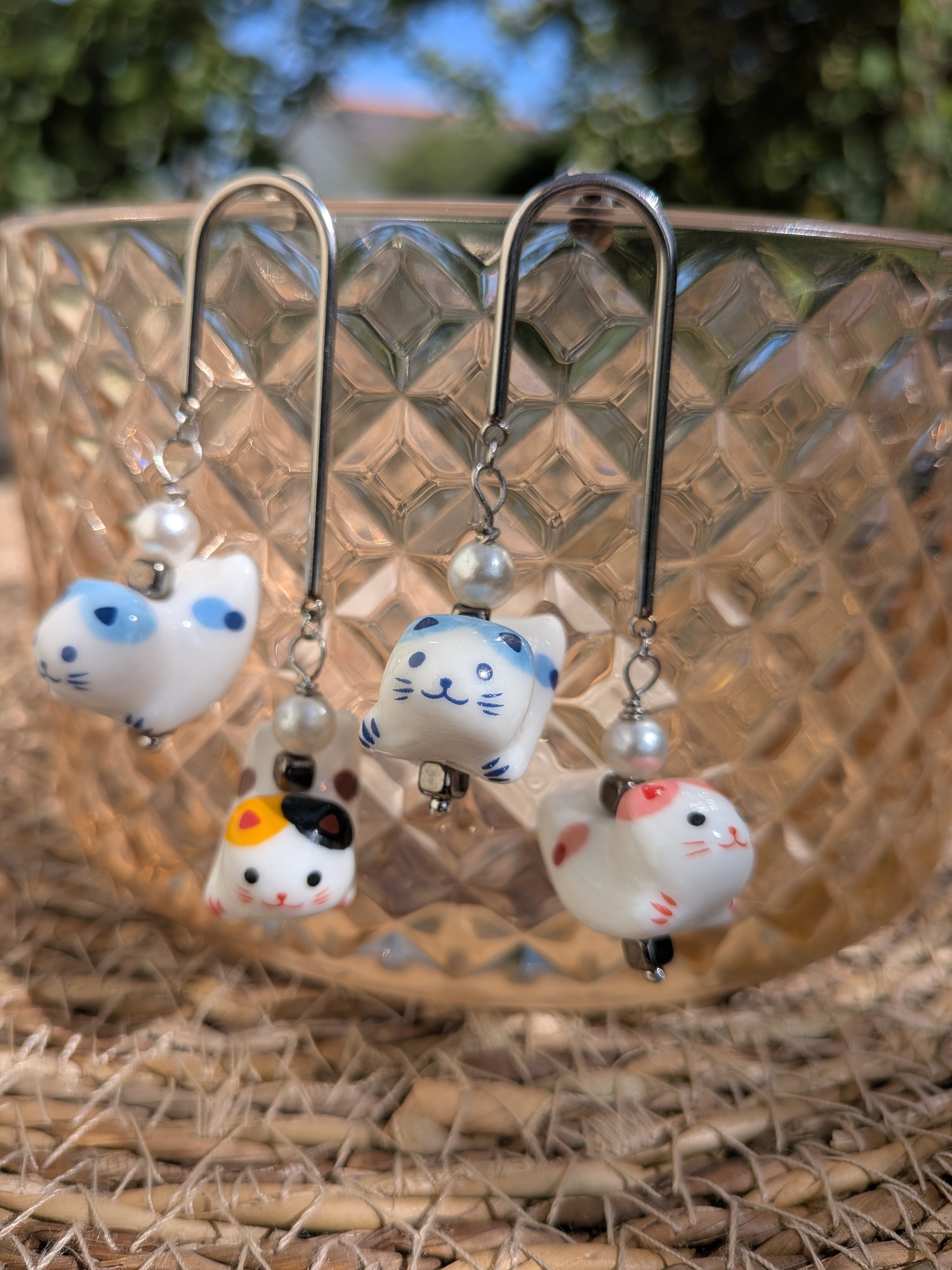 Boucles d'oreilles chats en porcelaine bleus