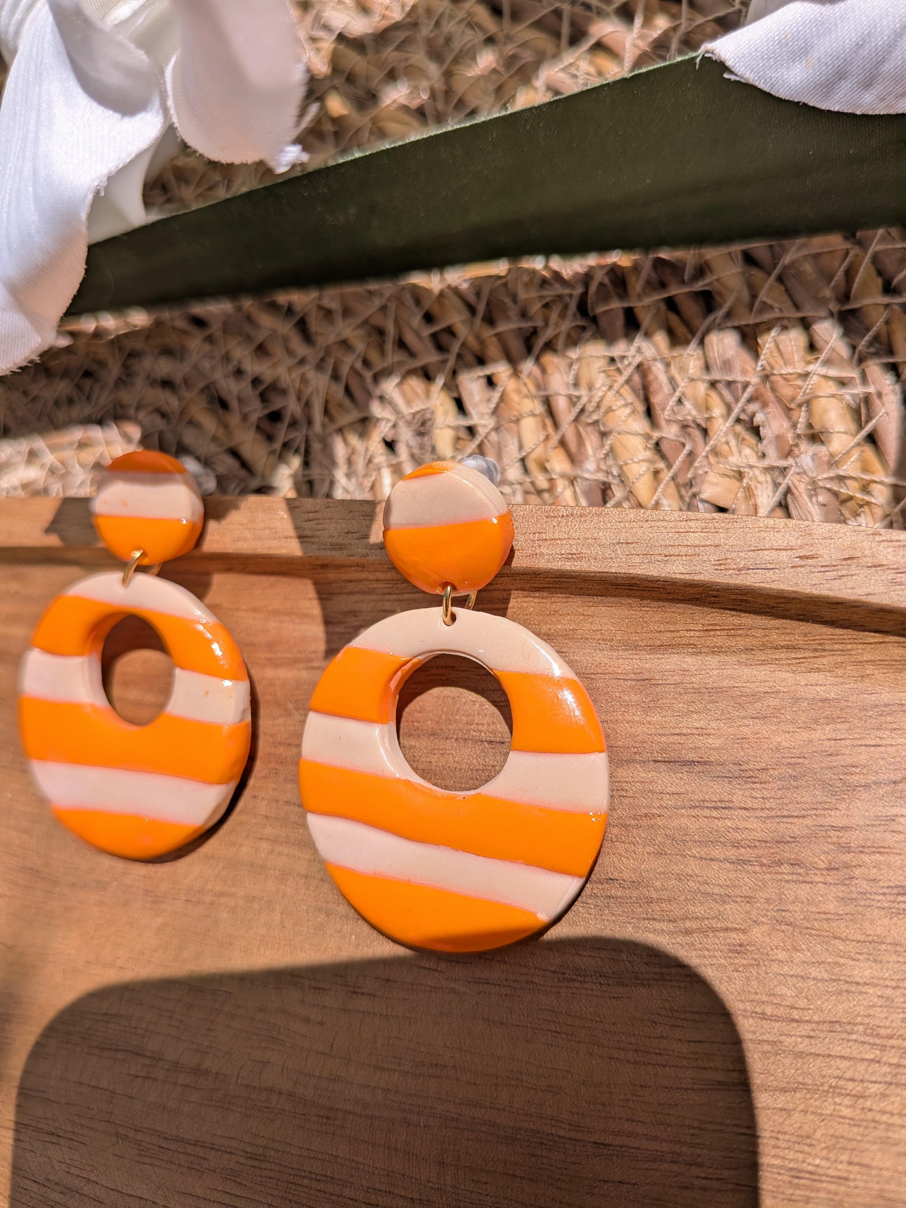 Boucles d'oreilles Artisanales en Pâte Fimo – Orange & Beige
