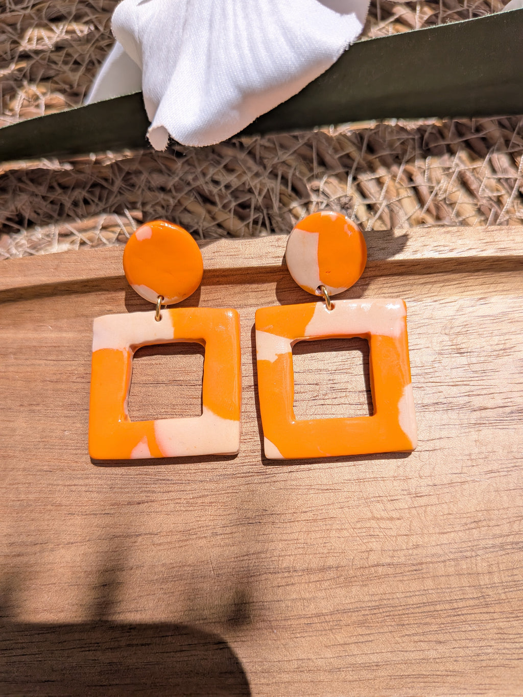 Boucles d'oreilles Artisanales en Pâte Fimo – Orange & Beige