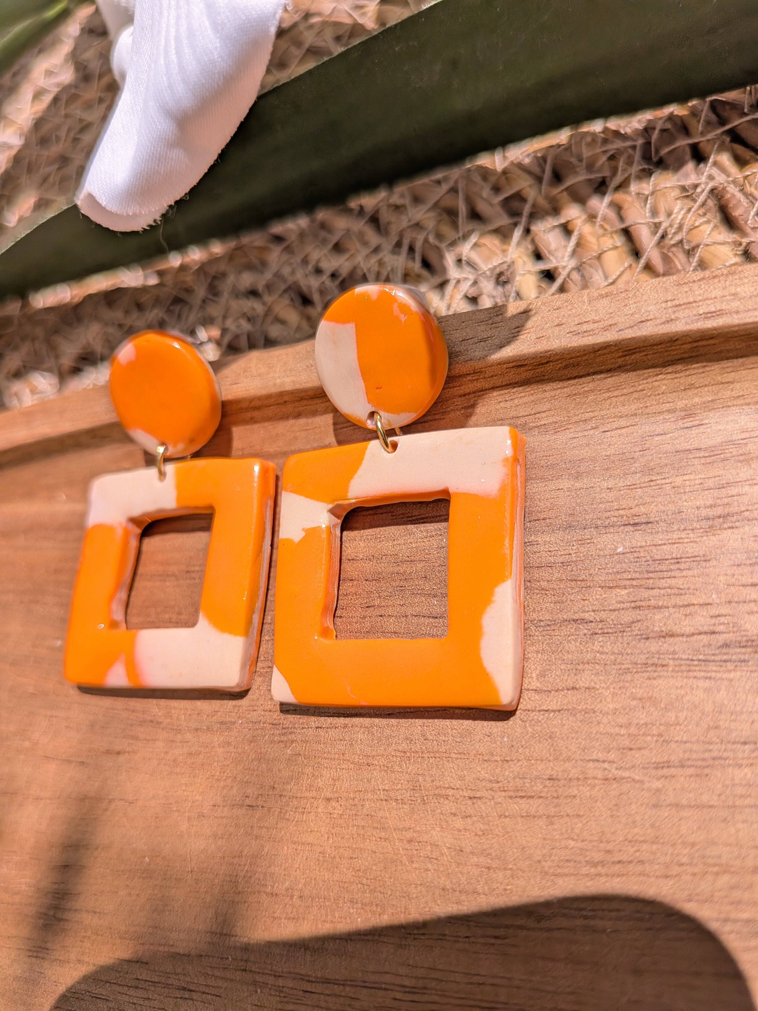 Boucles d'oreilles Artisanales en Pâte Fimo – Orange & Beige