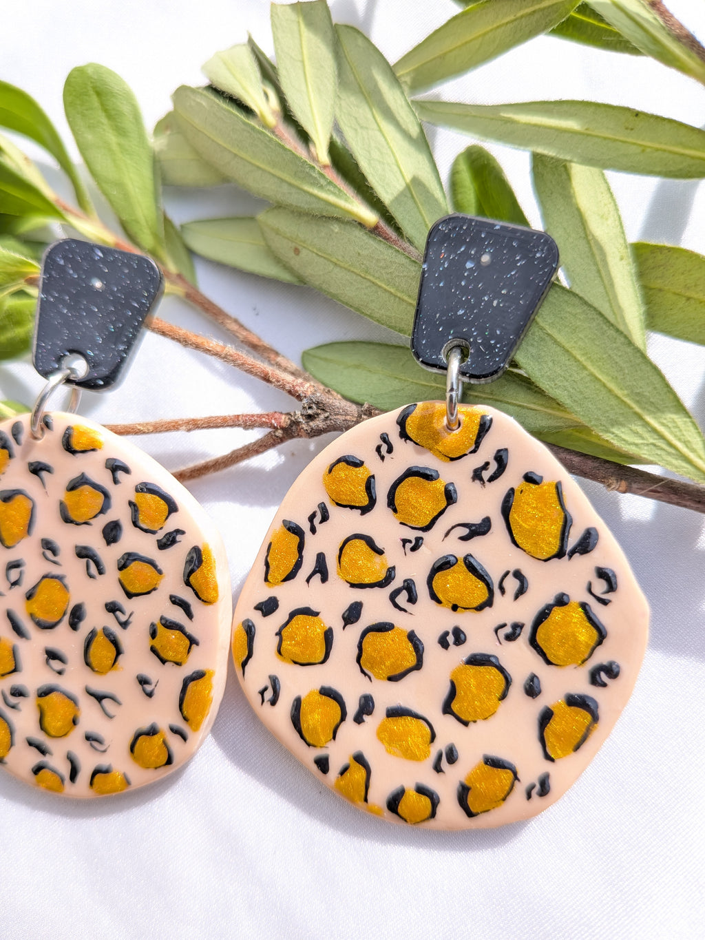 Boucles d'oreilles Léopard Fimo – Fait main