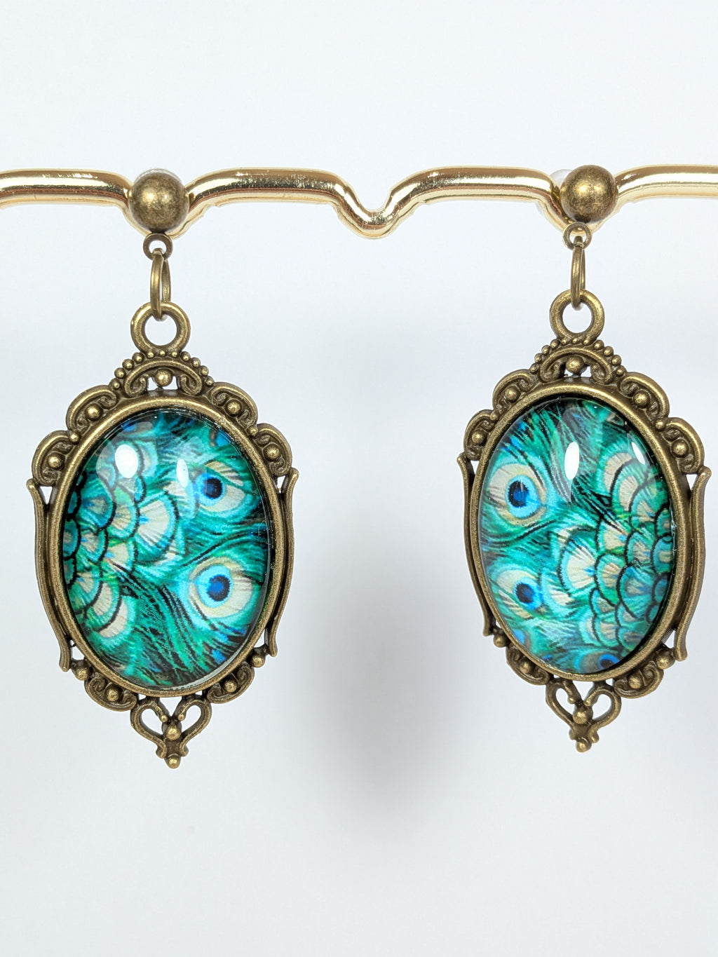 Boucles d'oreilles vintage cabochon roses et paons